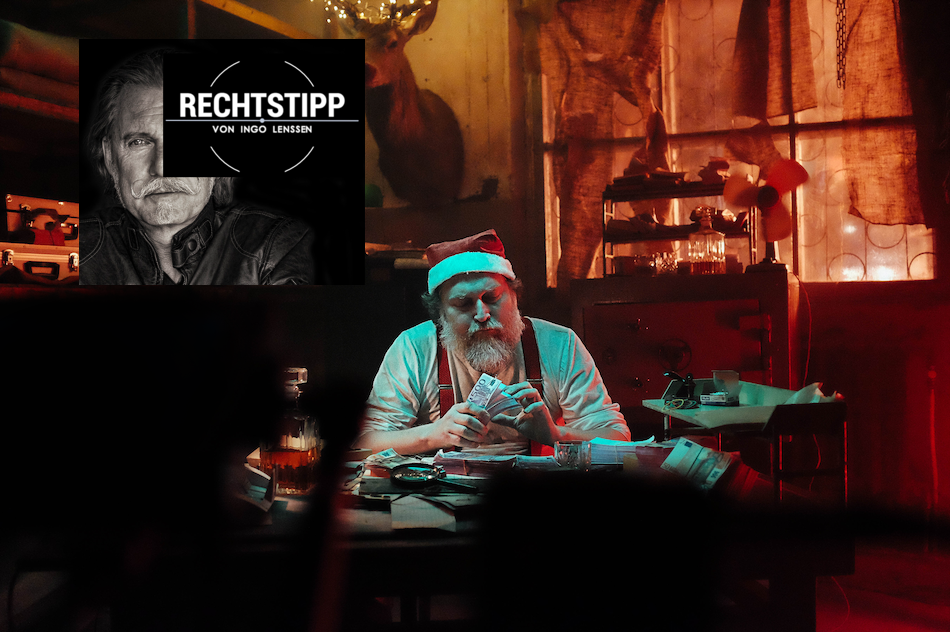 man-in-santa-hat-sitting-on-chair-counting-money _pexels